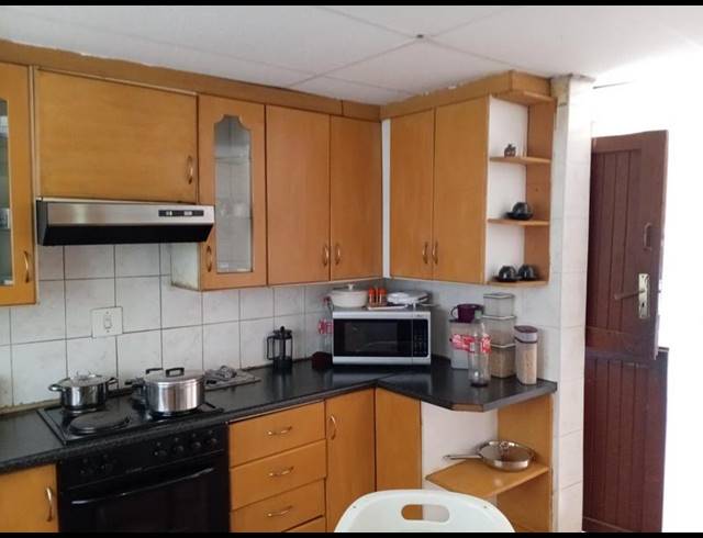 1 BEDROOM HOUSE FOR SALE IN KATLEHONG SOUTH